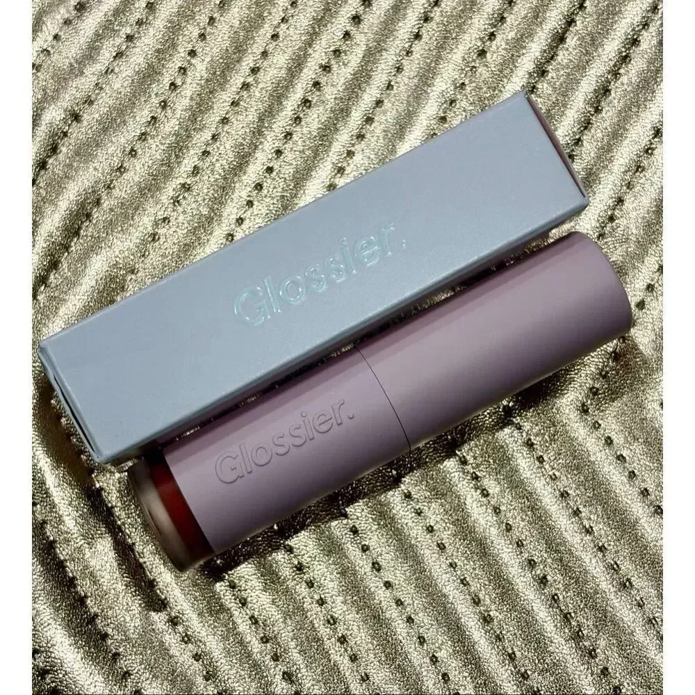 GLOSSIER  - NWTIB 